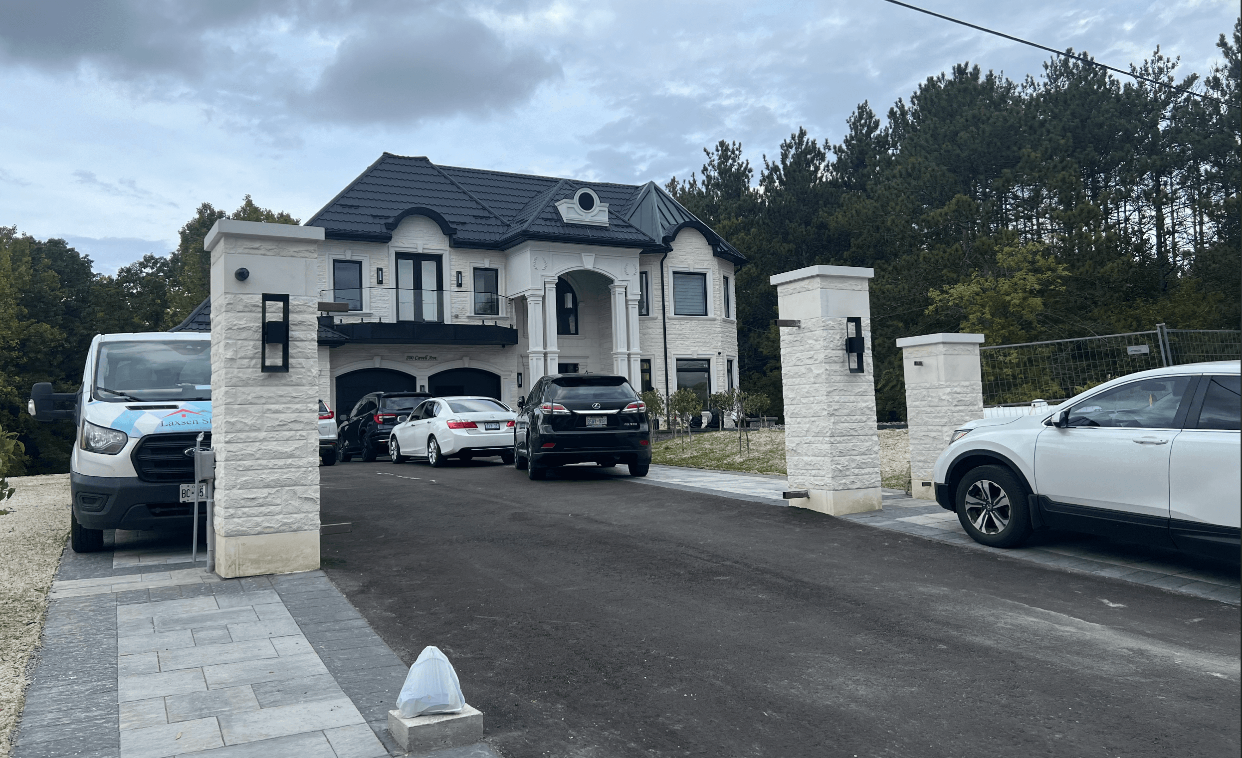 200 Cavell Avenue